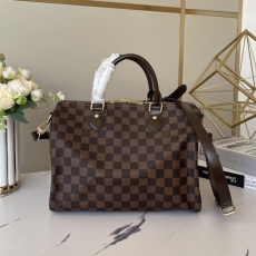 Louis Vuitton Speedy Bags